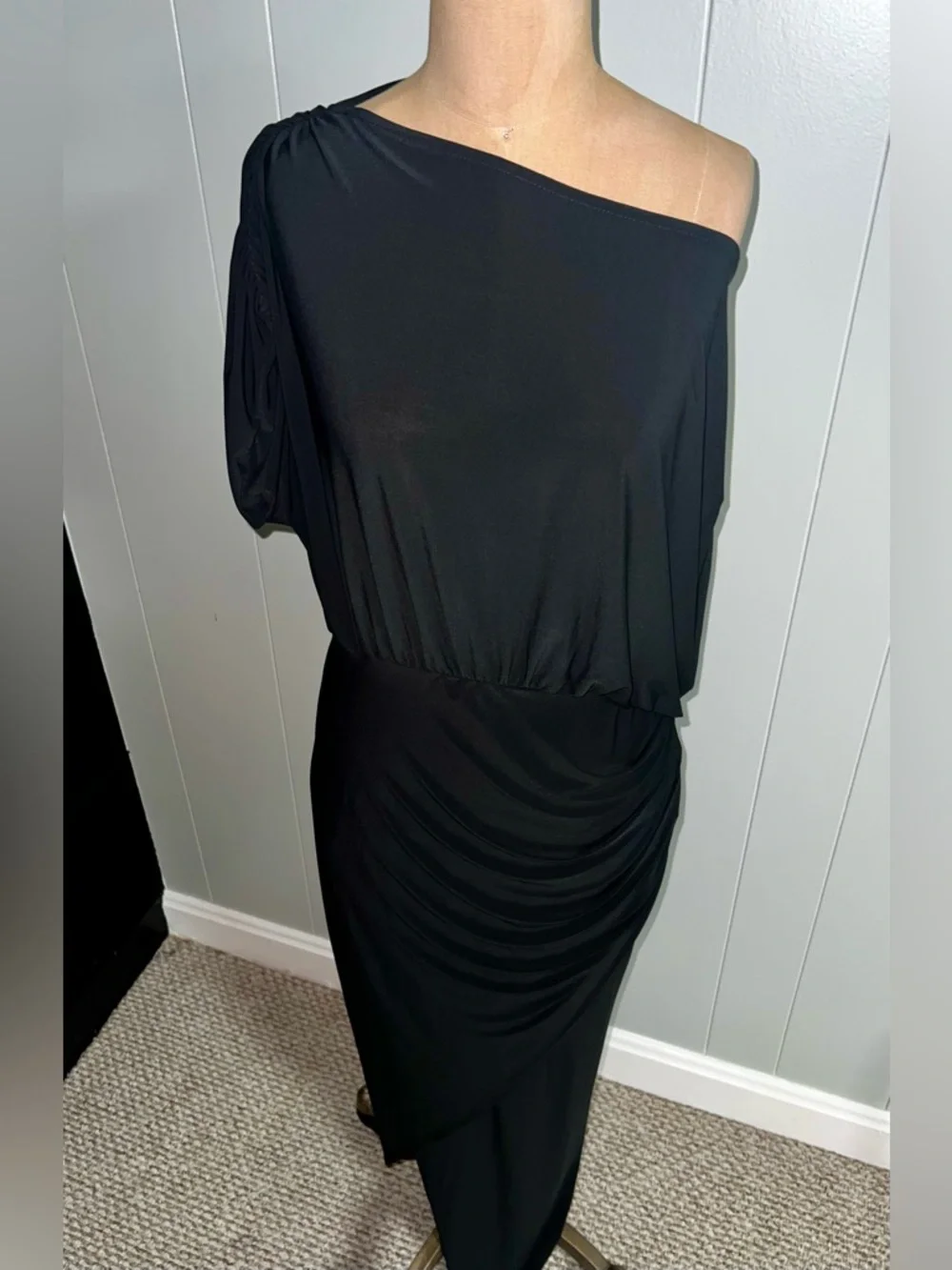 Fashion Nova Black One-Shoulder Ruched Maxi Dress - Picture 5 of 6